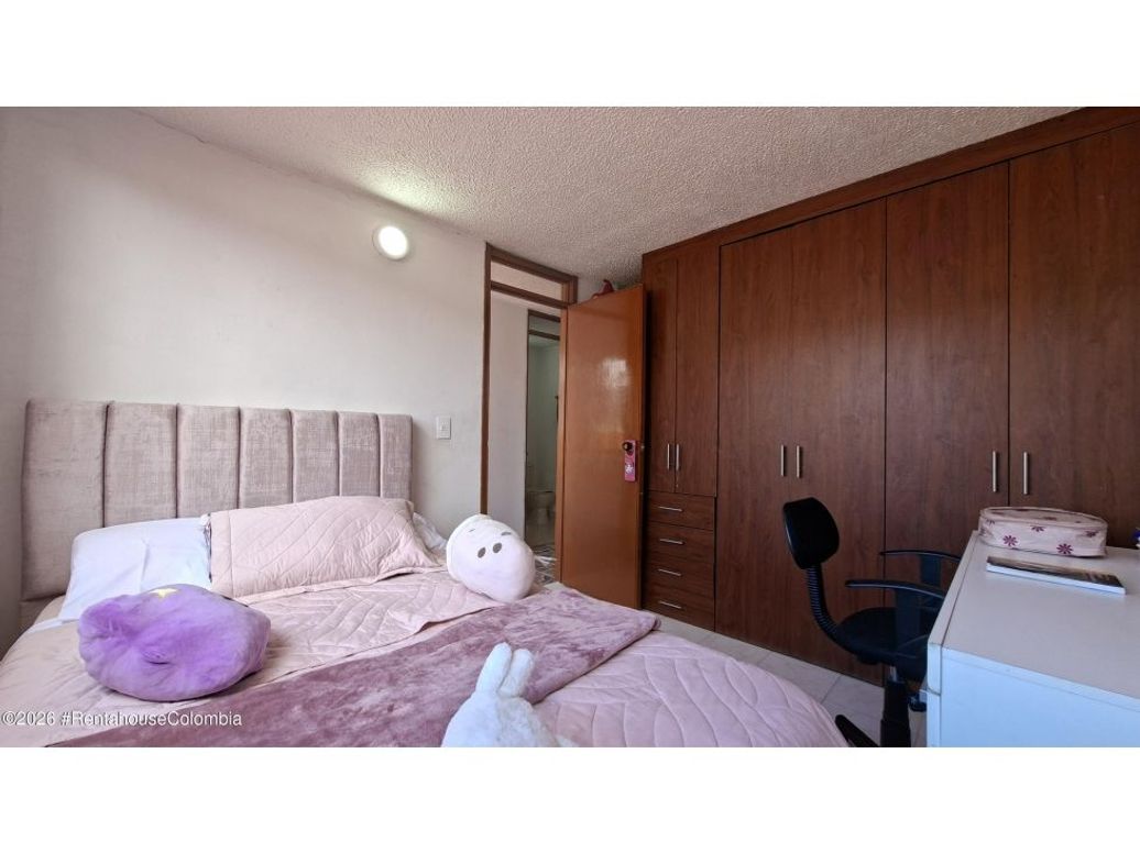 Apartamento de 3 alcobas en venta en Santa Teresa, Bogotá, 69 m² · foto 12 de 20