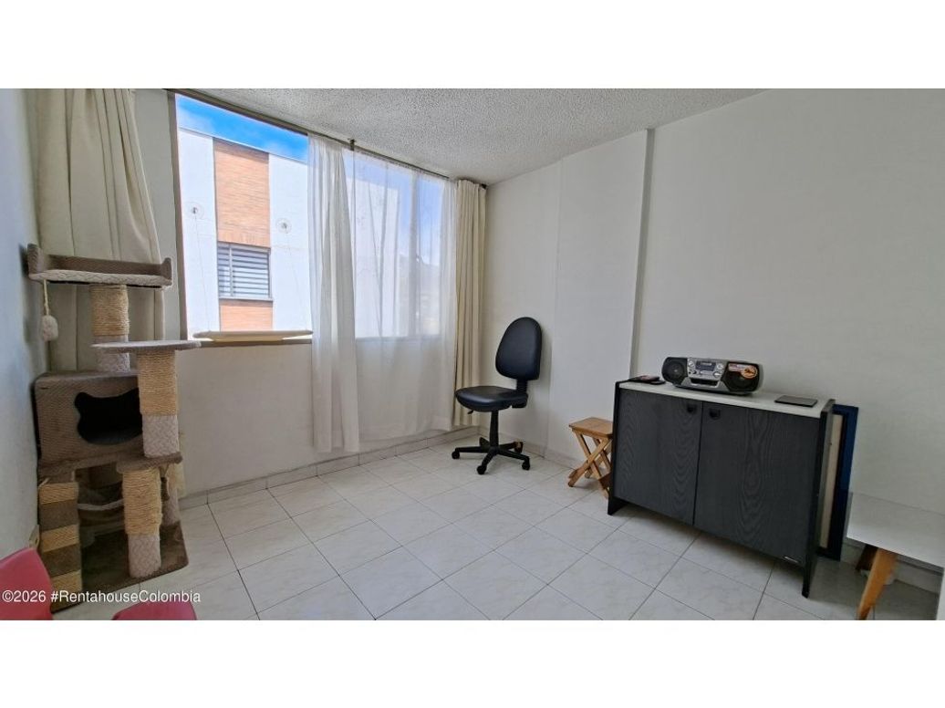 Apartamento de 3 alcobas en venta en Santa Teresa, Bogotá, 69 m² · foto 7 de 20