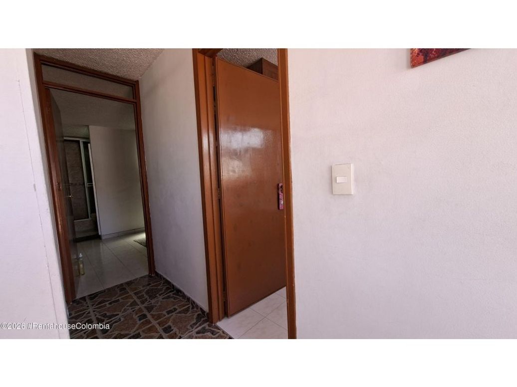 Apartamento de 3 alcobas en venta en Santa Teresa, Bogotá, 69 m² · foto 10 de 20