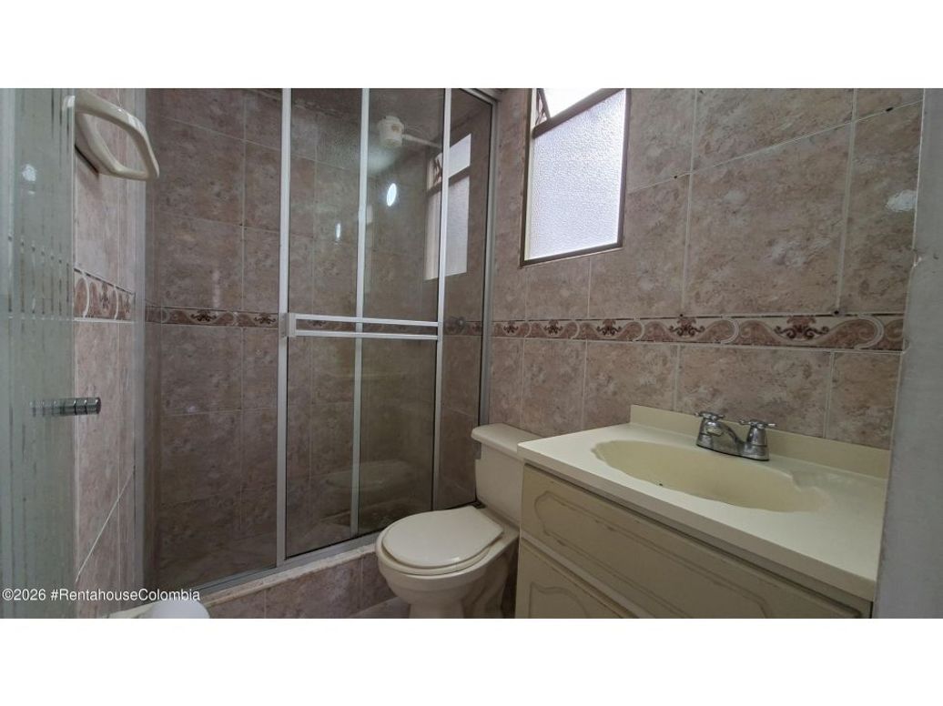 Apartamento de 3 alcobas en venta en Santa Teresa, Bogotá, 69 m² · foto 16 de 20