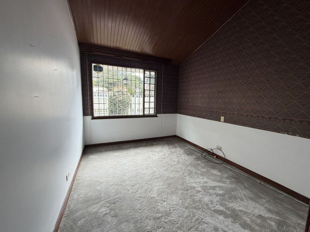 Casa de 4 alcobas en venta en Los Cedritos, Bogotá, 242 m² · foto 15 de 20