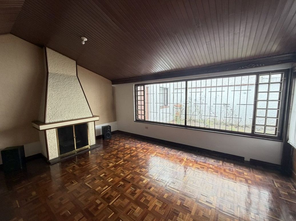 Casa de 4 alcobas en venta en Los Cedritos, Bogotá, 242 m² · foto 20 de 20