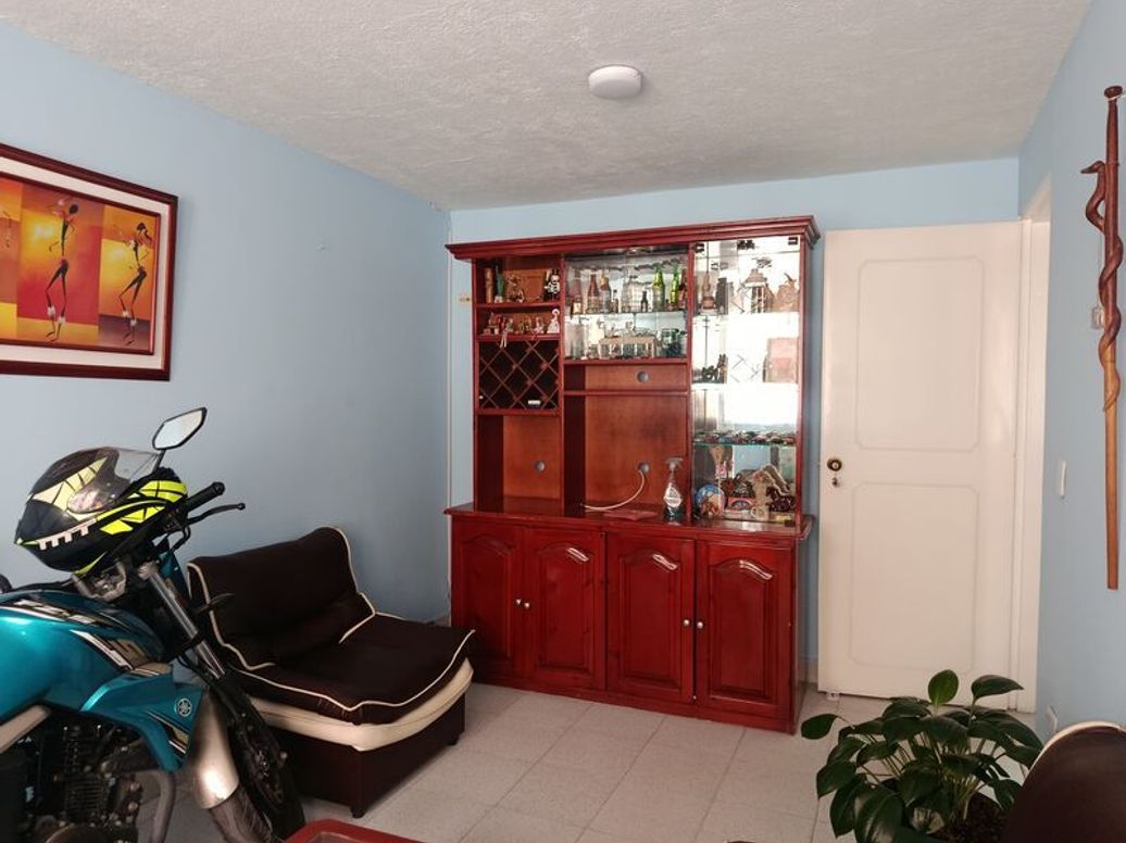 Casa de 3 alcobas en venta en Ub. Dindalito I Etapa, Bogotá, 144 m² · foto 3 de 20