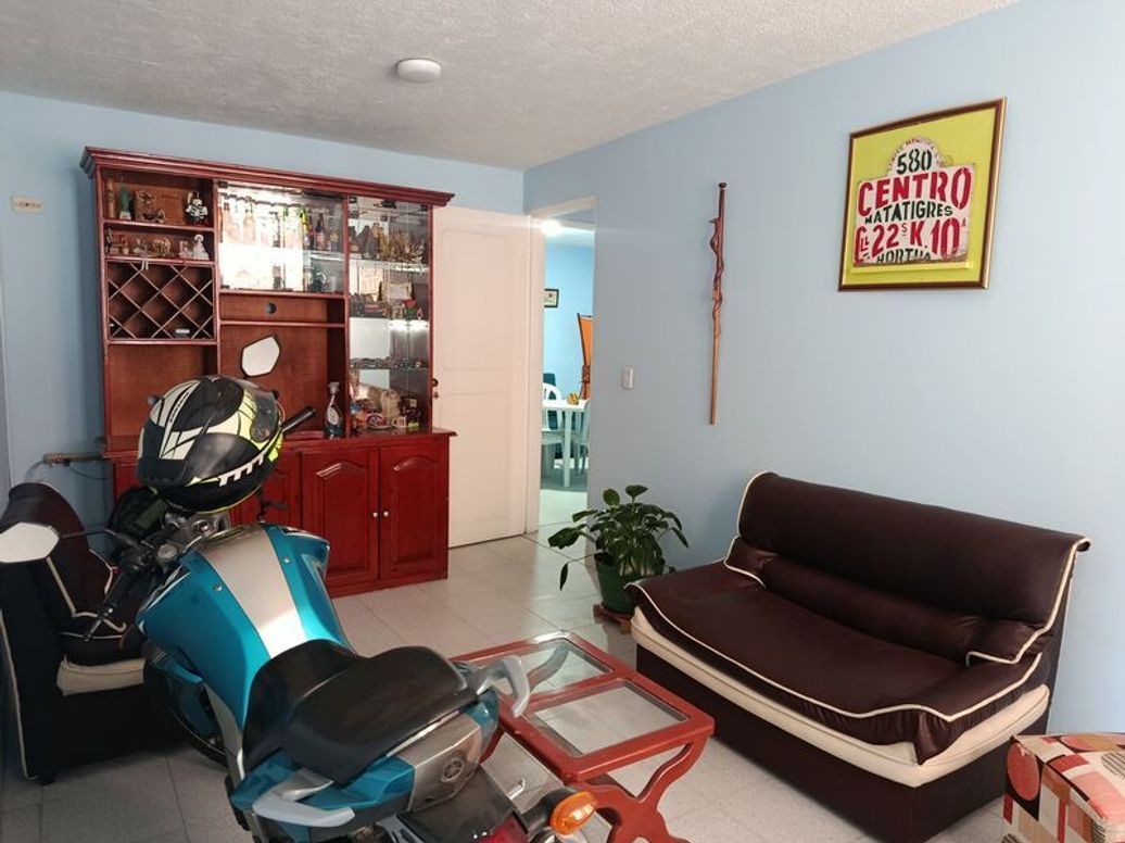 Casa de 3 alcobas en venta en Ub. Dindalito I Etapa, Bogotá, 144 m² · foto 2 de 20