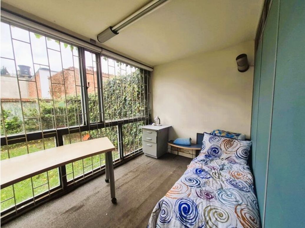 Casa de 6 alcobas en venta en Las Villas, Bogotá, 385 m² · foto 8 de 20