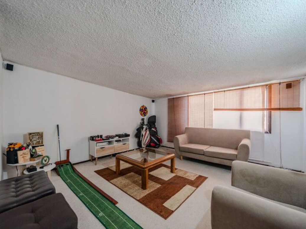 Casa de 4 alcobas en venta en Estoril, Bogotá, 240 m² · foto 6 de 20