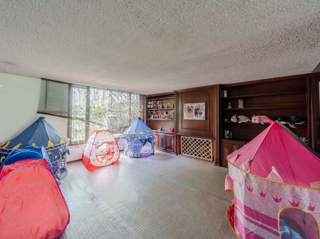 Casa de 4 alcobas en venta en Estoril, Bogotá, 240 m² · foto 14 de 20