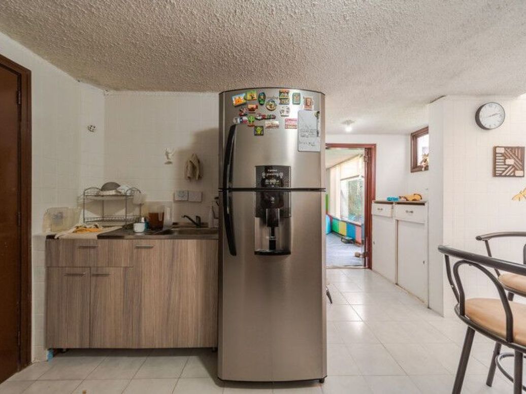 Casa de 4 alcobas en venta en Estoril, Bogotá, 240 m² · foto 11 de 20