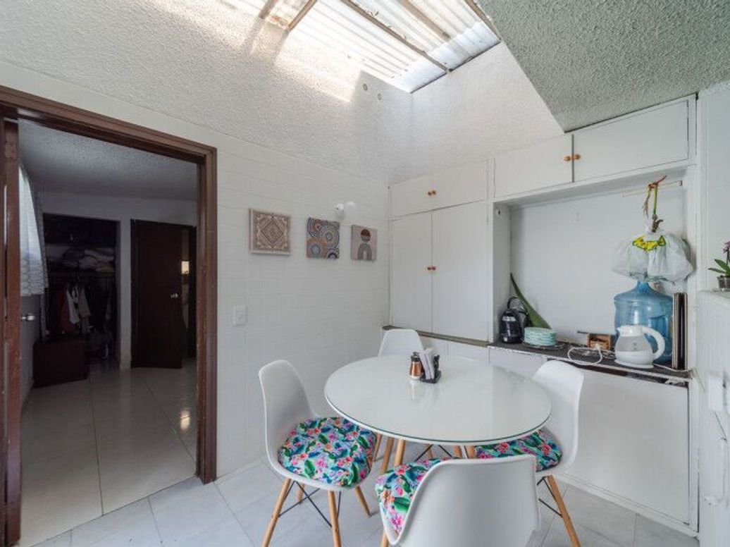Casa de 4 alcobas en venta en Estoril, Bogotá, 240 m² · foto 12 de 20