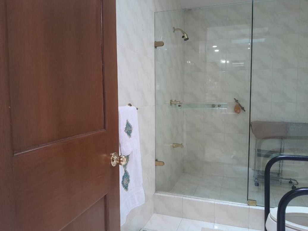 Apartamento de 3 alcobas en venta en La Cabrera, Bogotá, 547 m² · foto 10 de 20