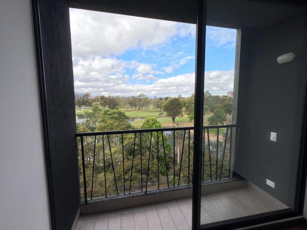 Apartamento de 1 alcoba en venta en Nuevo Contry, Bogotá, 35 m² · foto 19 de 20