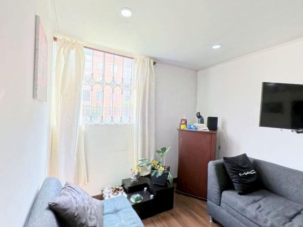 Apartamento de 3 alcobas en venta en Potreritos, Bogotá, 47 m² · foto 9 de 18