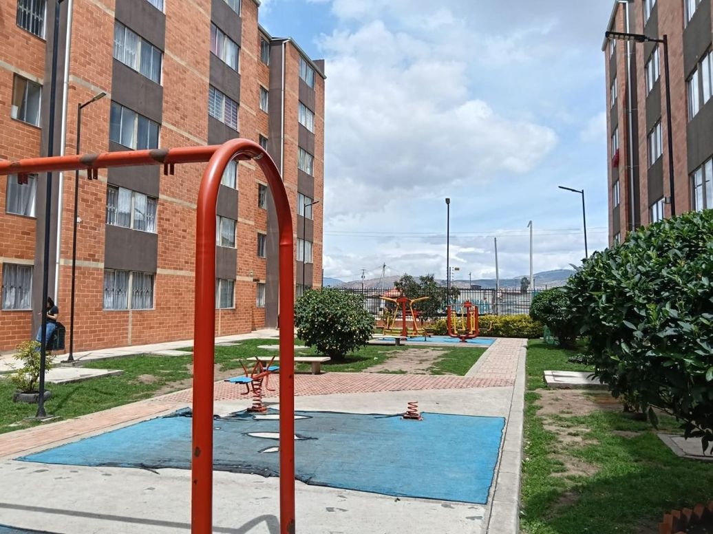 Apartamento de 3 alcobas en venta en Potreritos, Bogotá, 47 m² · foto 15 de 18