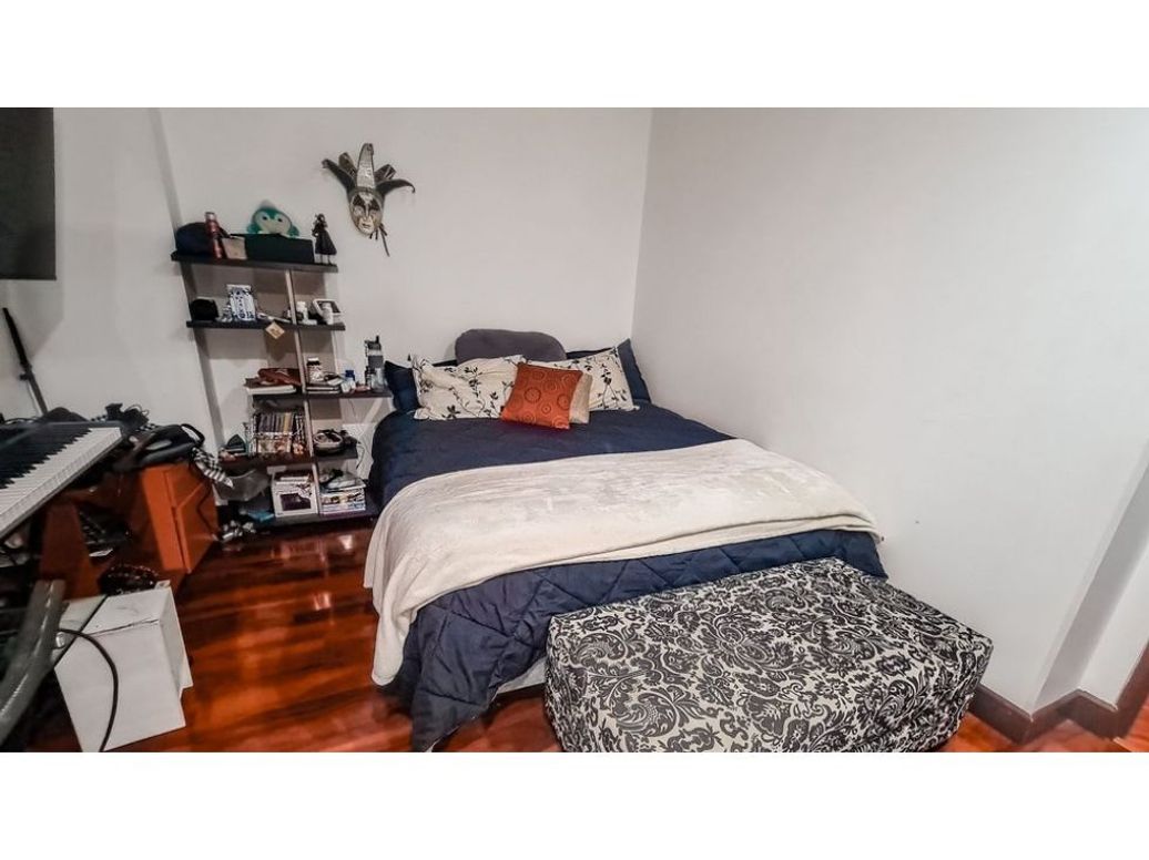 Apartamento de 2 alcobas en venta en Santa Barbara, Bogotá, 104 m² · foto 10 de 16
