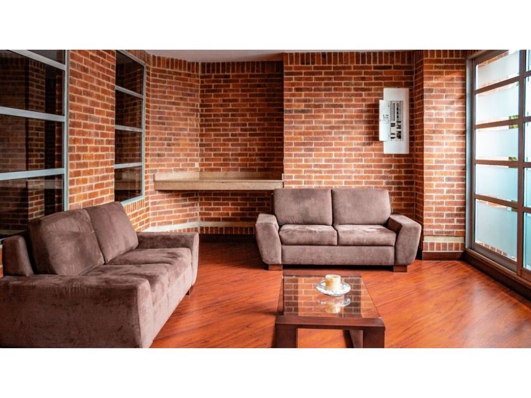 Apartamento de 2 alcobas en venta en Santa Barbara, Bogotá, 104 m² · foto 15 de 16