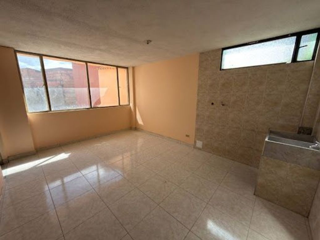 ARRIENDO de APARTAMENTO en SANTA RITA, BOGOTA en Santa Rita