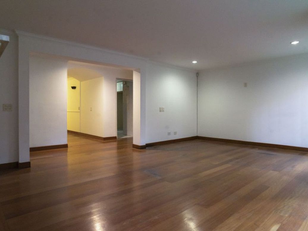 Apartamento de 2 alcobas en venta en Chico, Bogotá, 200 m² · foto 5 de 20