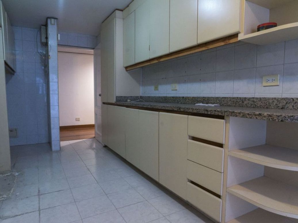 Apartamento de 2 alcobas en venta en Chico, Bogotá, 200 m² · foto 15 de 20
