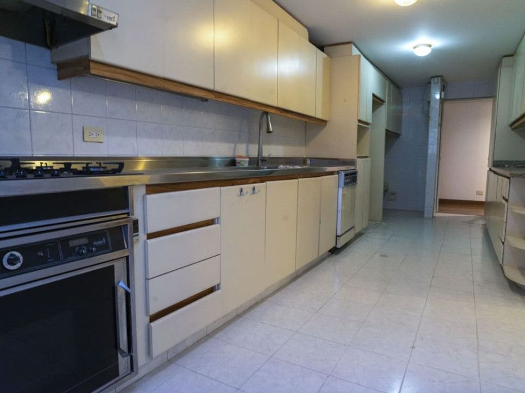 Apartamento de 2 alcobas en venta en Chico, Bogotá, 200 m² · foto 14 de 20