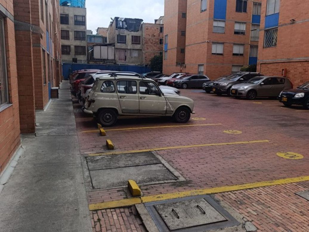 Apartamento de 3 alcobas en venta en Las Nieves, Bogotá, 54 m² · foto 4 de 20