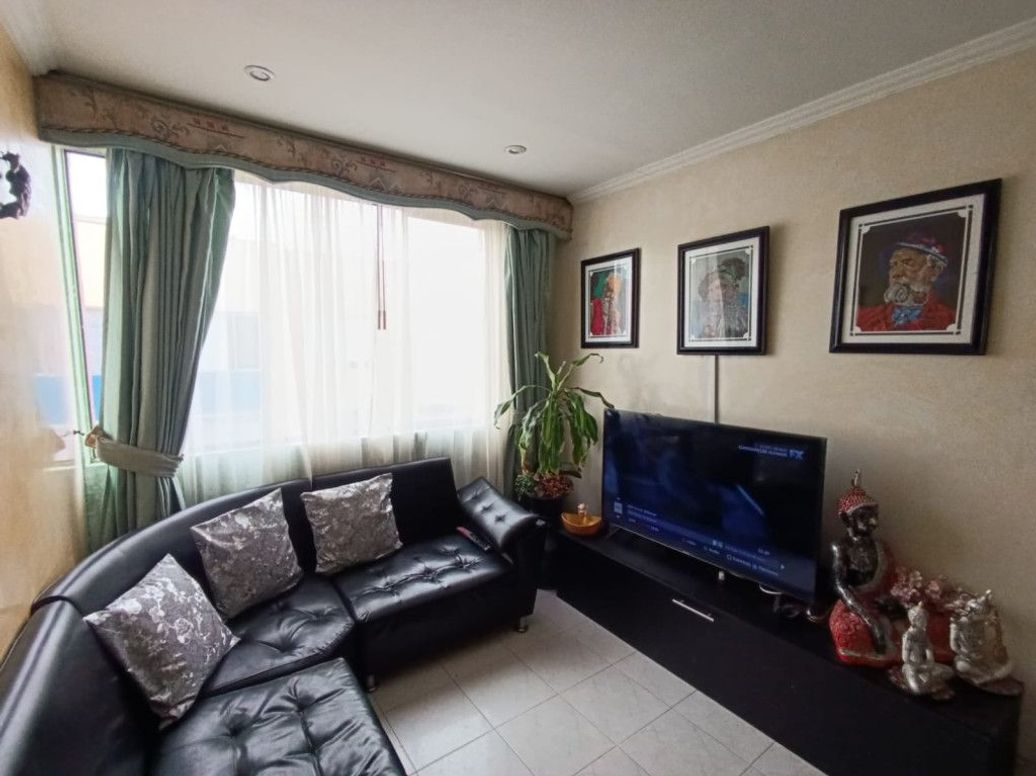 Apartamento de 3 alcobas en venta en Las Nieves, Bogotá, 54 m² · foto 8 de 20