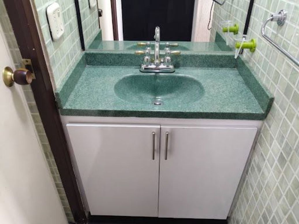 Apartamento de 3 alcobas en venta en Nueva Roma, Bogotá, 50 m² · foto 11 de 12