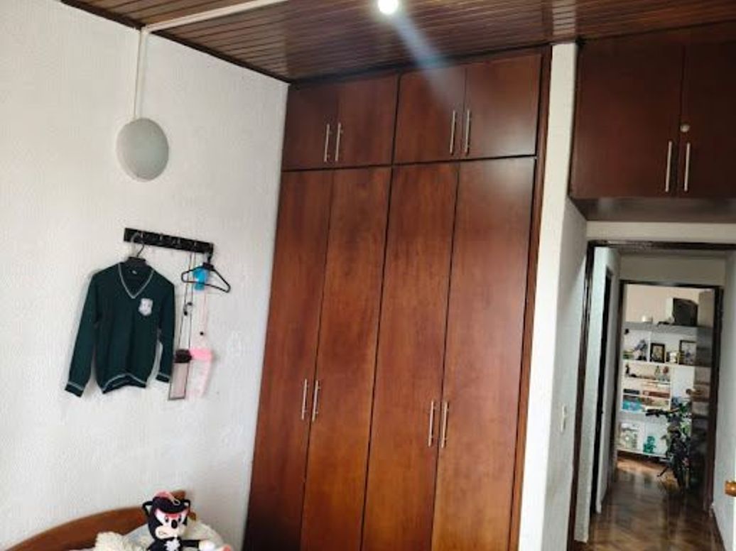 Apartamento de 3 alcobas en venta en Nueva Roma, Bogotá, 50 m² · foto 5 de 12
