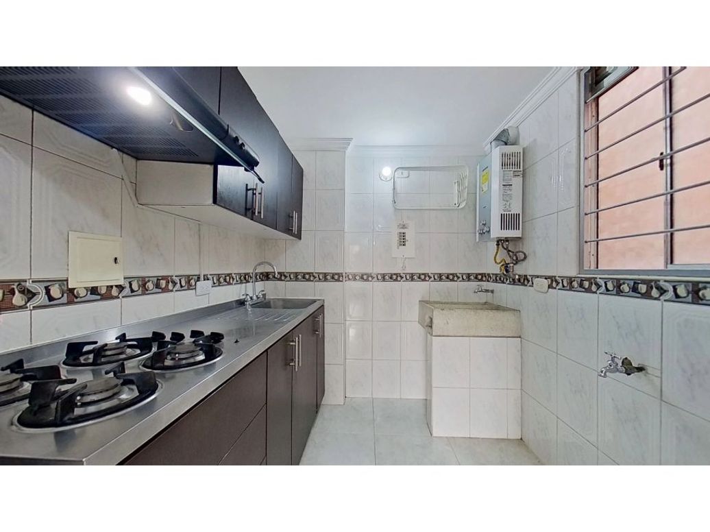 Apartamento de 3 alcobas en venta en San Antonio Noroccidental, Bogotá, 48 m² · foto 5 de 10