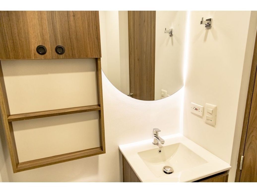 Apartaestudio en venta en Country Club, Bogotá, 19 m² · foto 9 de 20