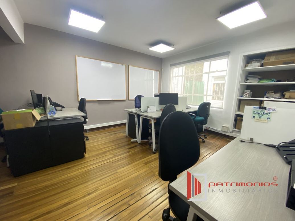 Casa de 7 alcobas en venta en La Soledad, Bogotá, 582 m² · foto 5 de 20