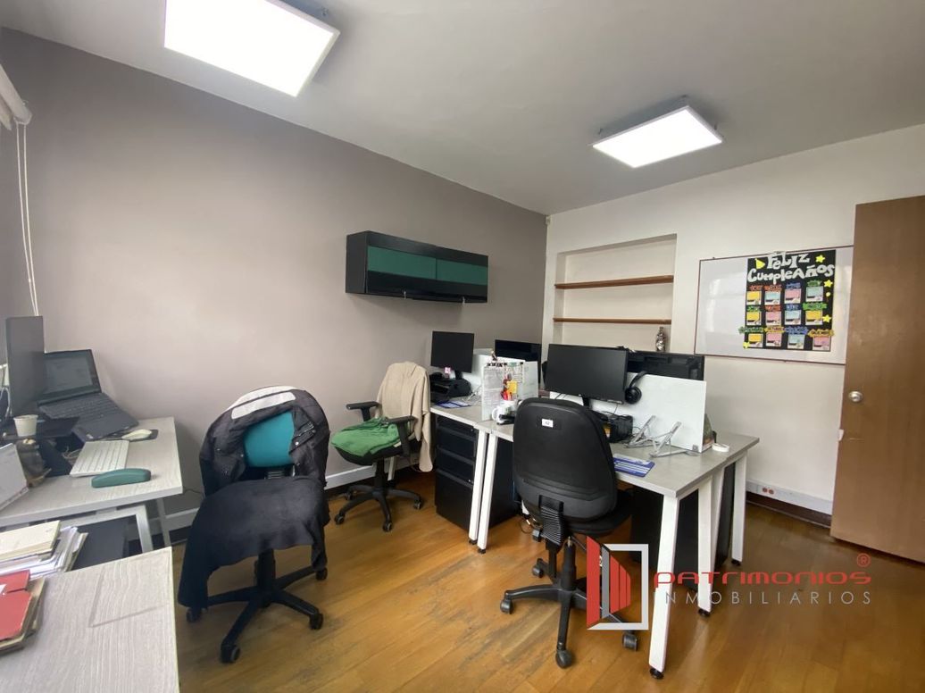 Casa de 7 alcobas en venta en La Soledad, Bogotá, 582 m² · foto 14 de 20