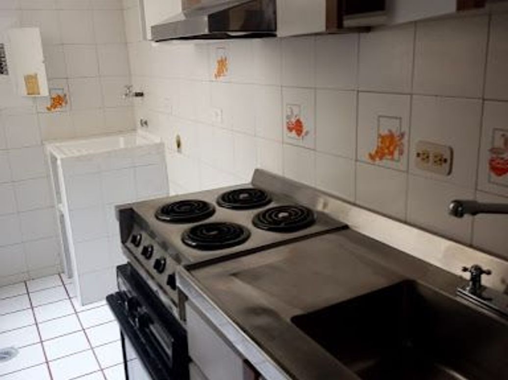 Apartamento de 2 alcobas en venta en Cedro Salazar, Bogotá, 70 m² · foto 11 de 19