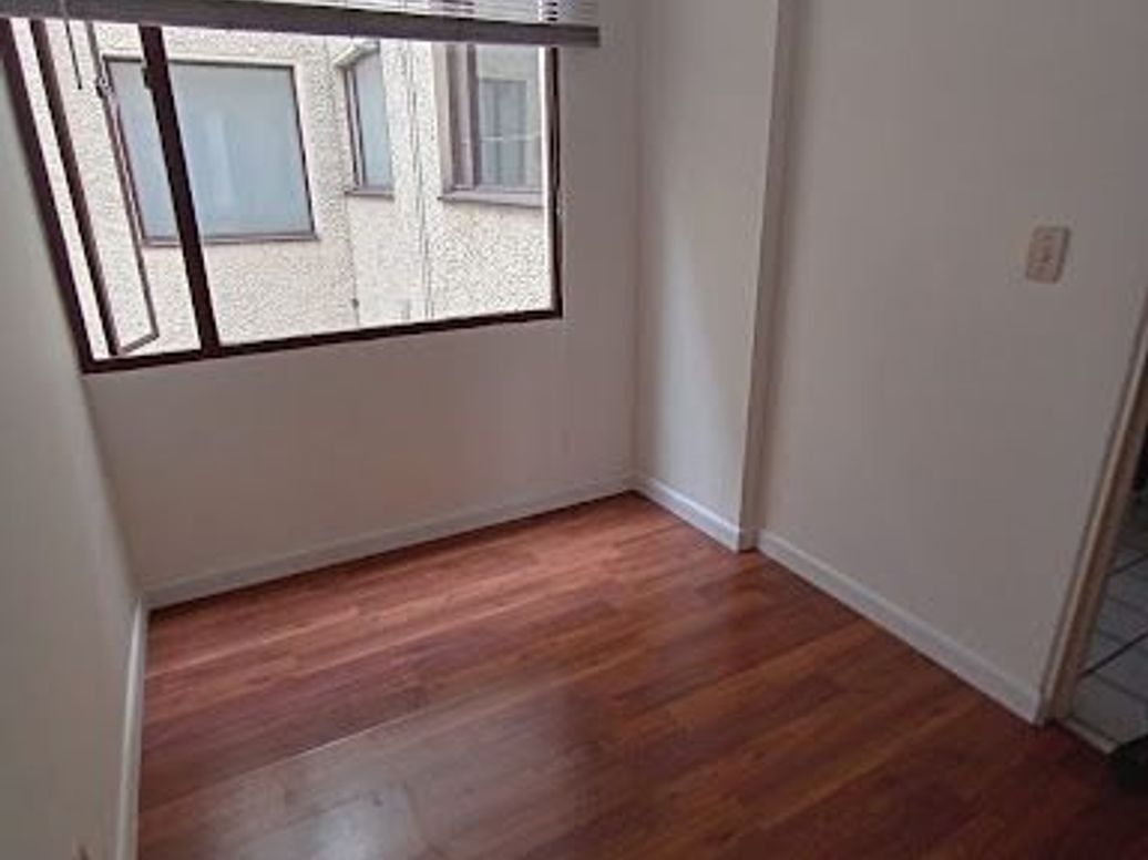 Apartamento de 2 alcobas en venta en Cedro Salazar, Bogotá, 70 m² · foto 5 de 19
