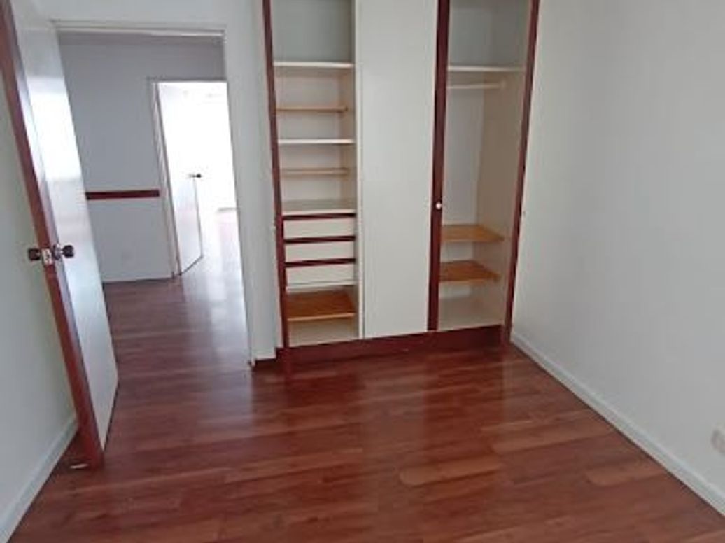 Apartamento de 2 alcobas en venta en Cedro Salazar, Bogotá, 70 m² · foto 7 de 19
