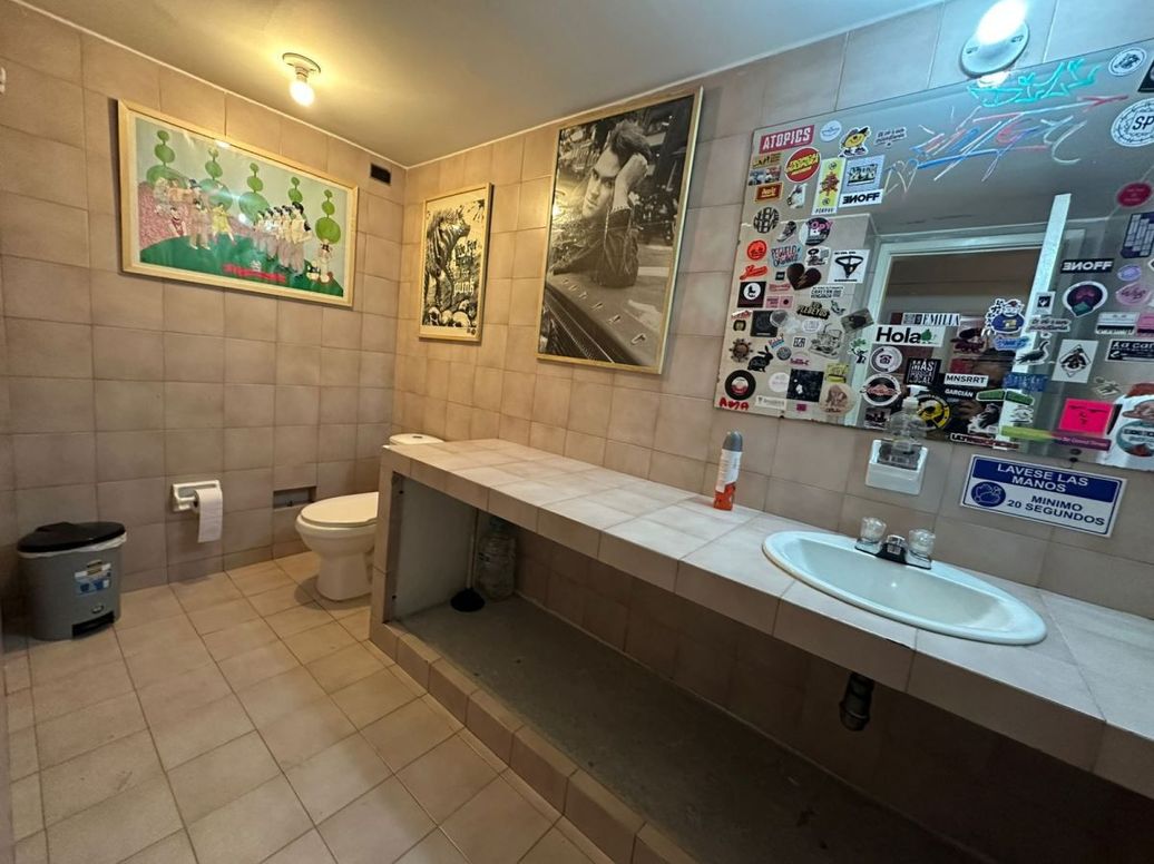Casa de 6 alcobas en venta en La Soledad, Bogotá, 419 m² · foto 18 de 19