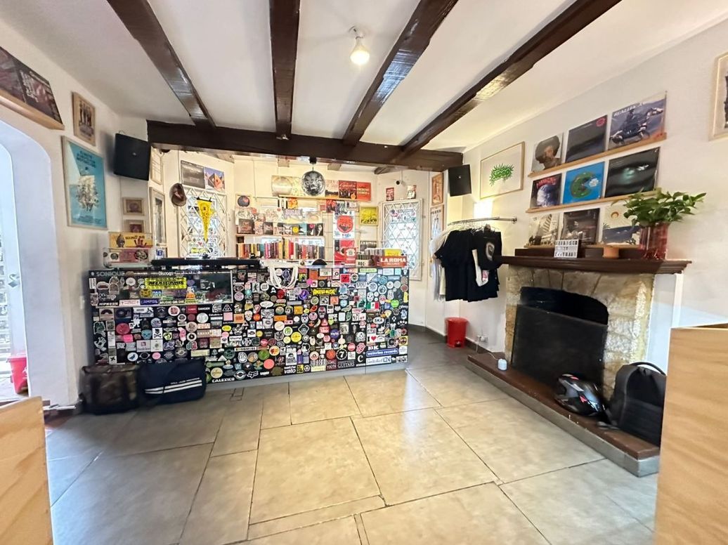Casa de 6 alcobas en venta en La Soledad, Bogotá, 419 m² · foto 7 de 19
