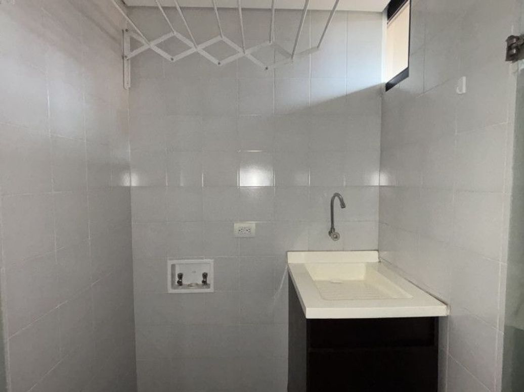 Apartamento de 1 alcoba en arriendo en La Salle, Bogotá, 52 m² · foto 15 de 20