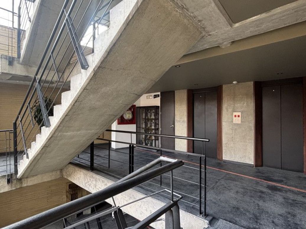 Apartamento de 1 alcoba en venta en La Salle, Bogotá, 52 m² · foto 16 de 20