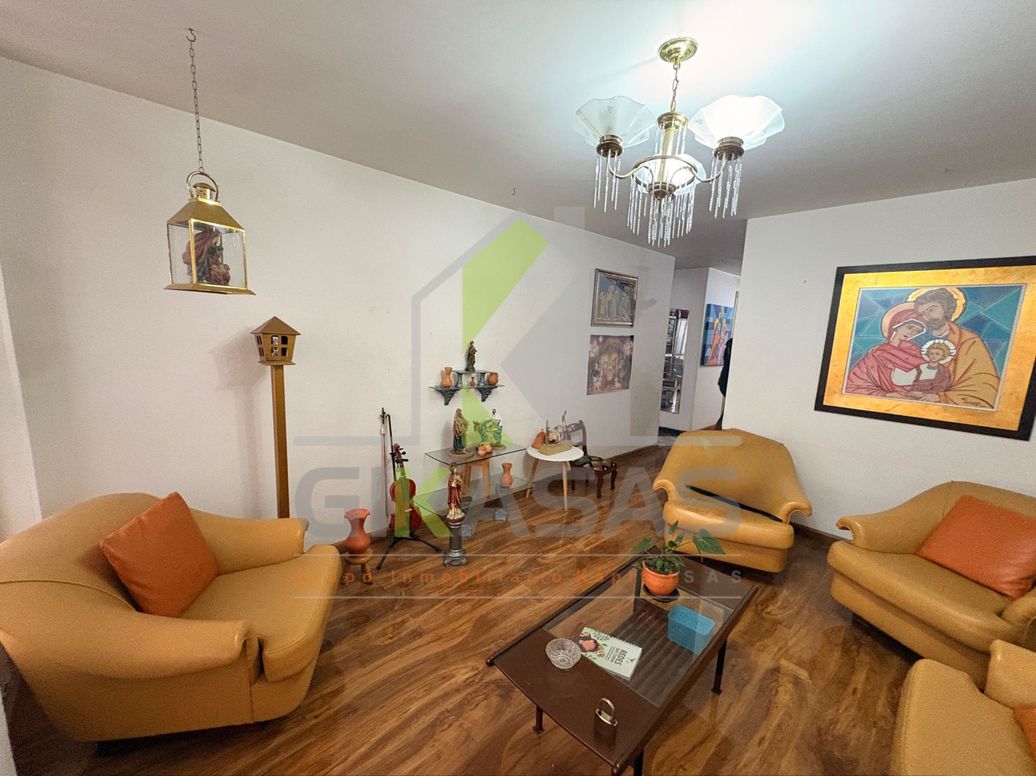 Casa de 4 alcobas en venta en Galan, Bogotá, 220 m² · foto 5 de 16