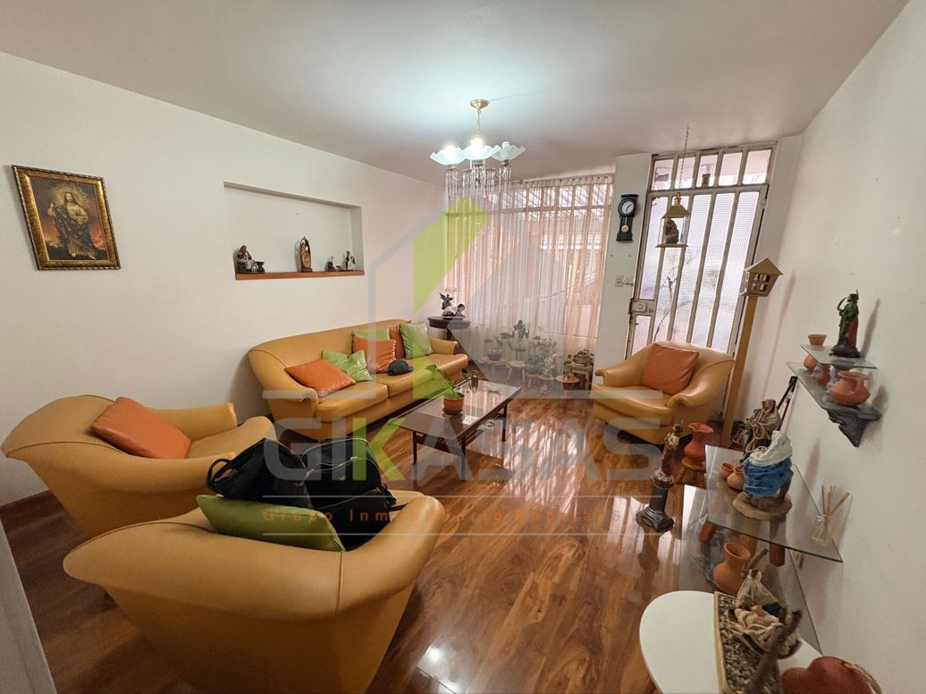 Casa de 4 alcobas en venta en Galan, Bogotá, 220 m² · foto 4 de 16