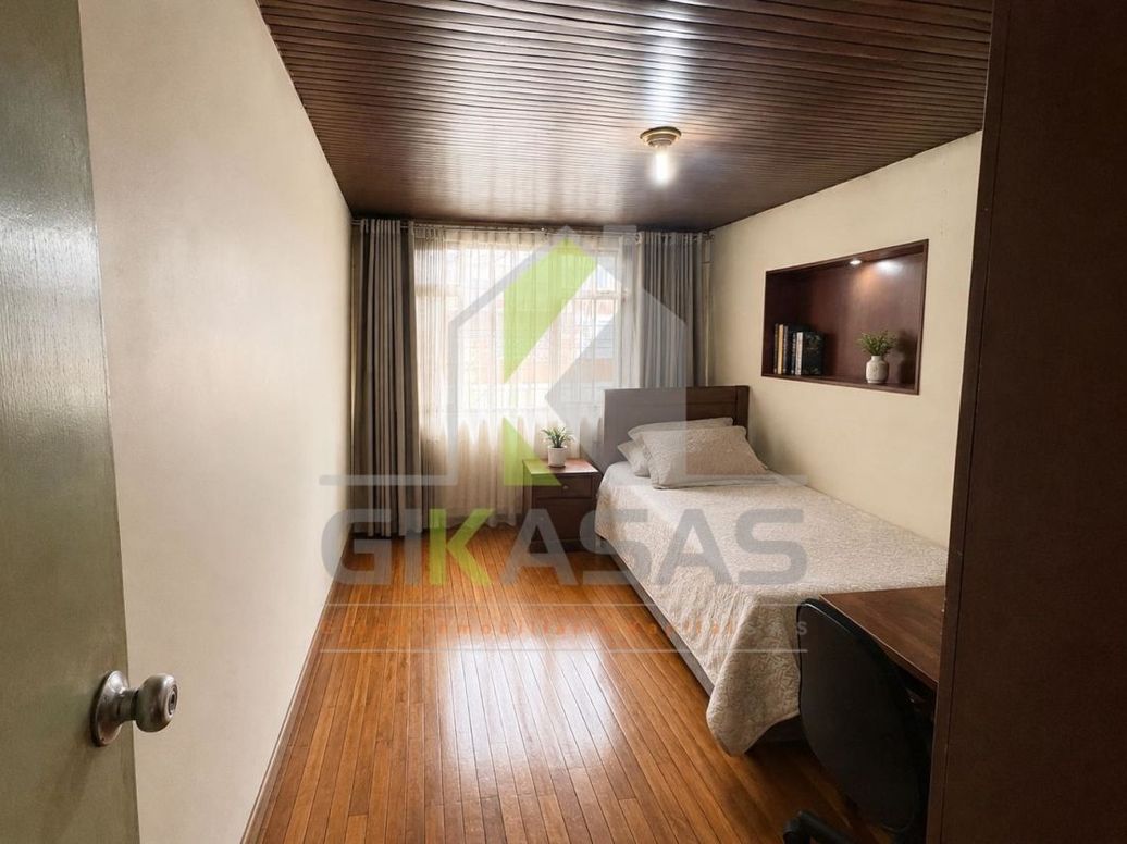 Casa de 4 alcobas en venta en Galan, Bogotá, 220 m² · foto 13 de 16