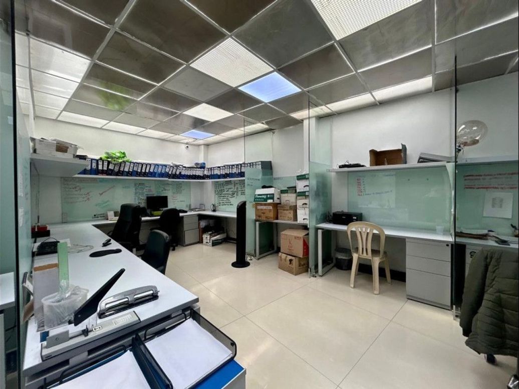 Casa de 5 alcobas en venta en San Patricio, Bogotá, 552 m² · foto 2 de 10
