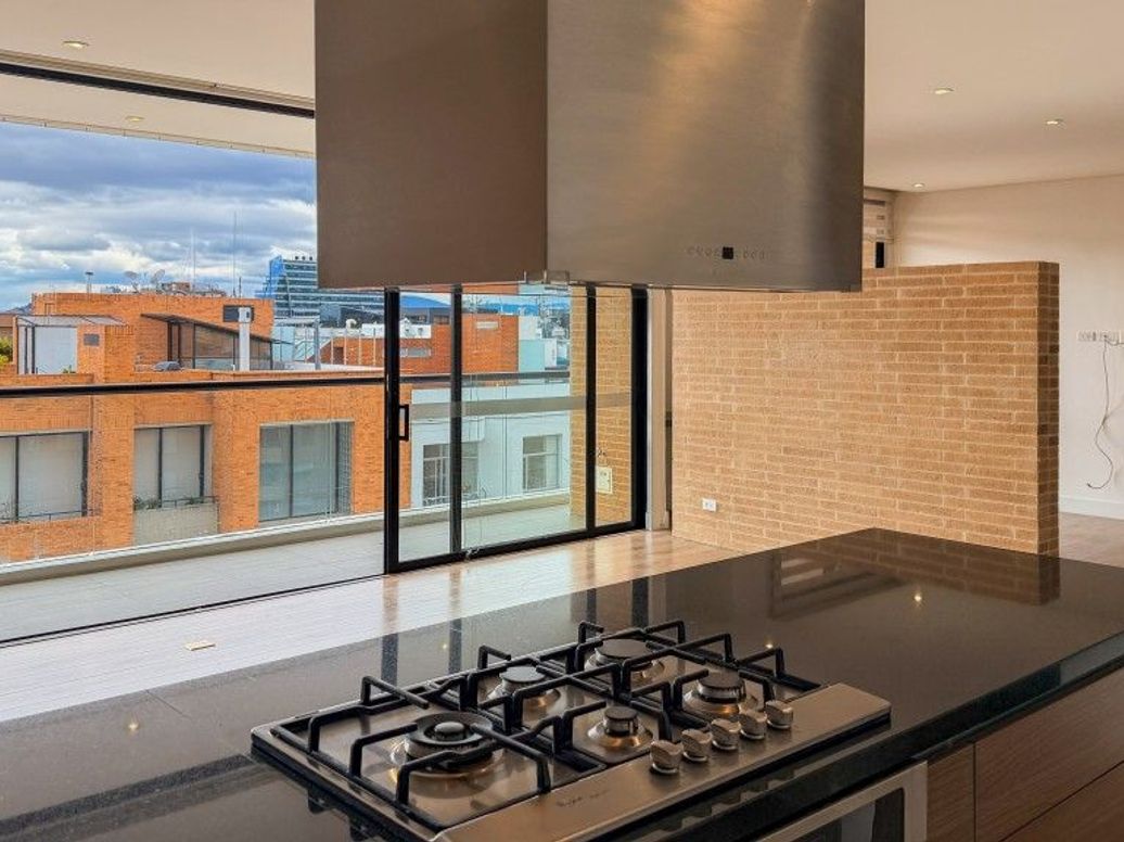 Apartamento de 3 alcobas en venta en Chico Norte Et. Ii, Bogotá, 164 m² · foto 6 de 20