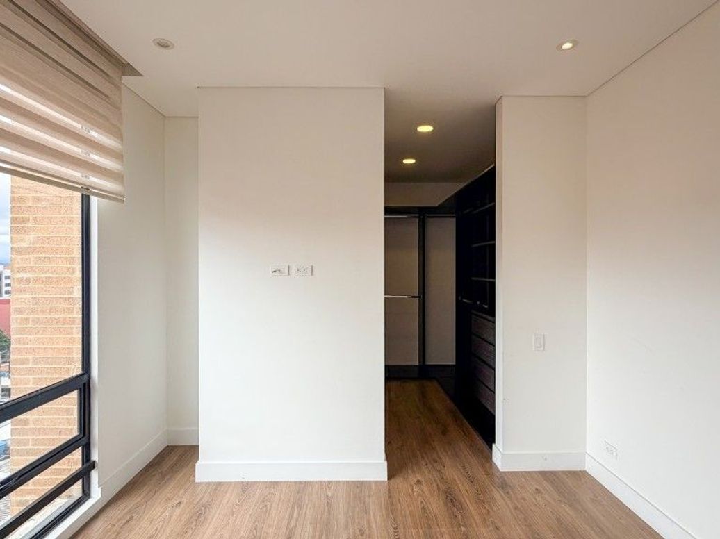 Apartamento de 3 alcobas en venta en Chico Norte Et. Ii, Bogotá, 164 m² · foto 15 de 20