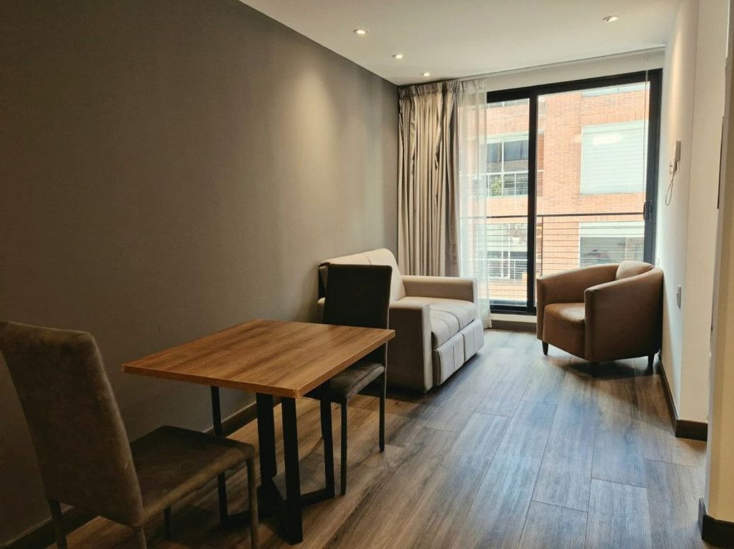 Apartamento de 1 alcoba en venta en Chico Norte Et. Iii, Bogotá, 45 m² · foto 4 de 18