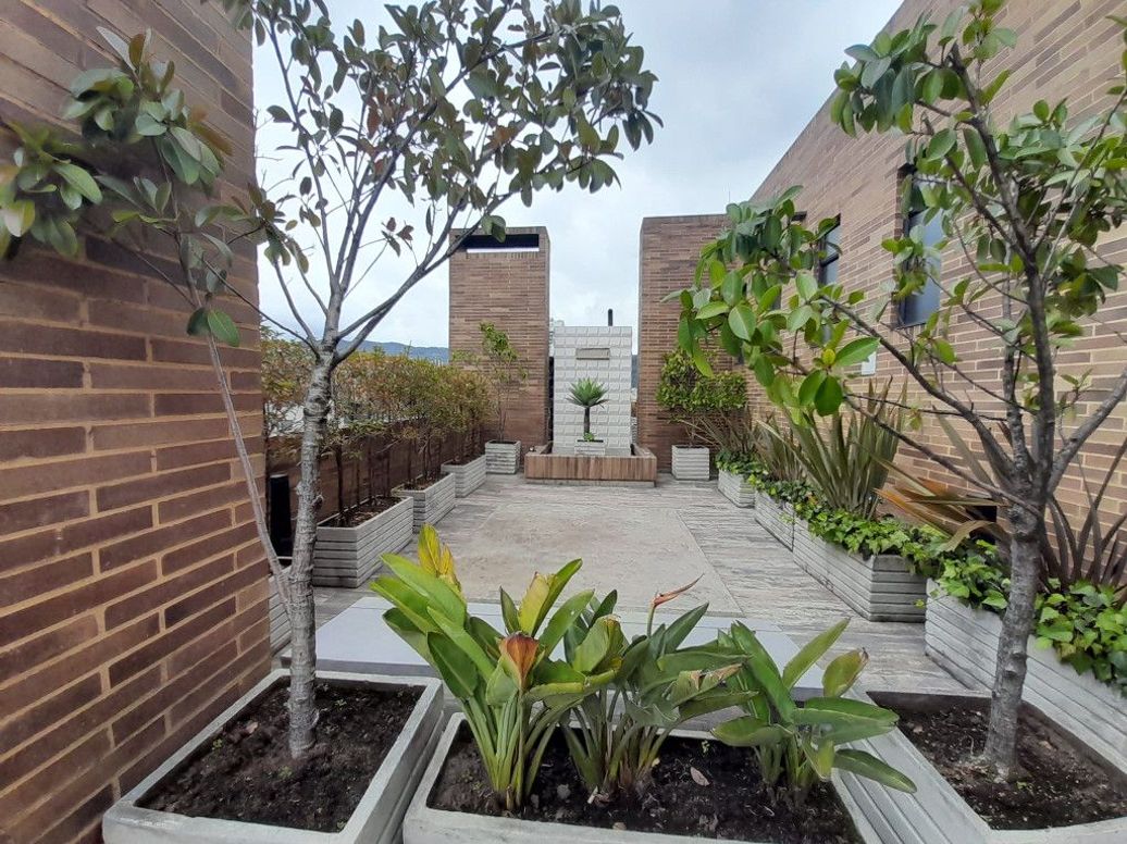 Apartamento de 1 alcoba en venta en Chico Norte Et. Iii, Bogotá, 45 m² · foto 16 de 18