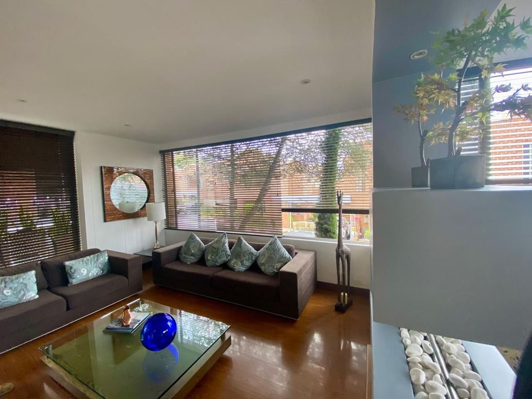 Casa de 3 alcobas en venta en Sotileza, Bogotá, 270 m² · foto 4 de 17