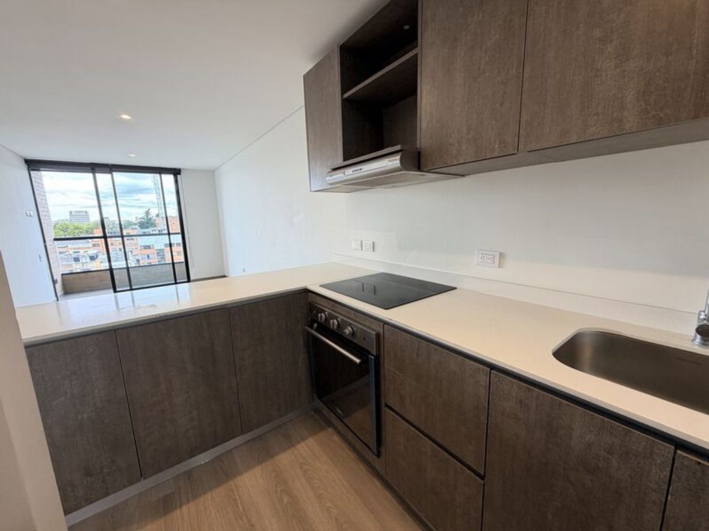 Apartamento de 1 alcoba en venta en Santa Teresita, Bogotá, 69 m² · foto 4 de 13