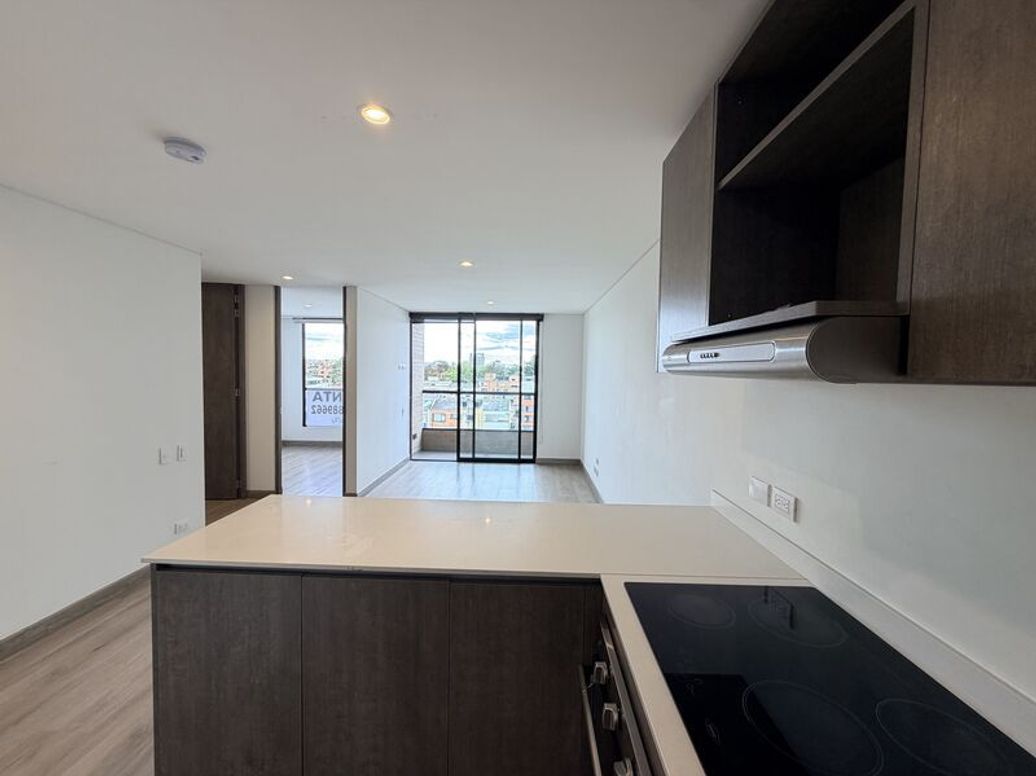Apartamento de 1 alcoba en venta en Santa Teresita, Bogotá, 69 m² · foto 3 de 13