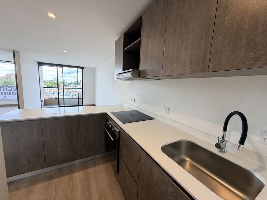 Apartamento de 1 alcoba en venta en Santa Teresita, Bogotá, 69 m² · foto 5 de 13